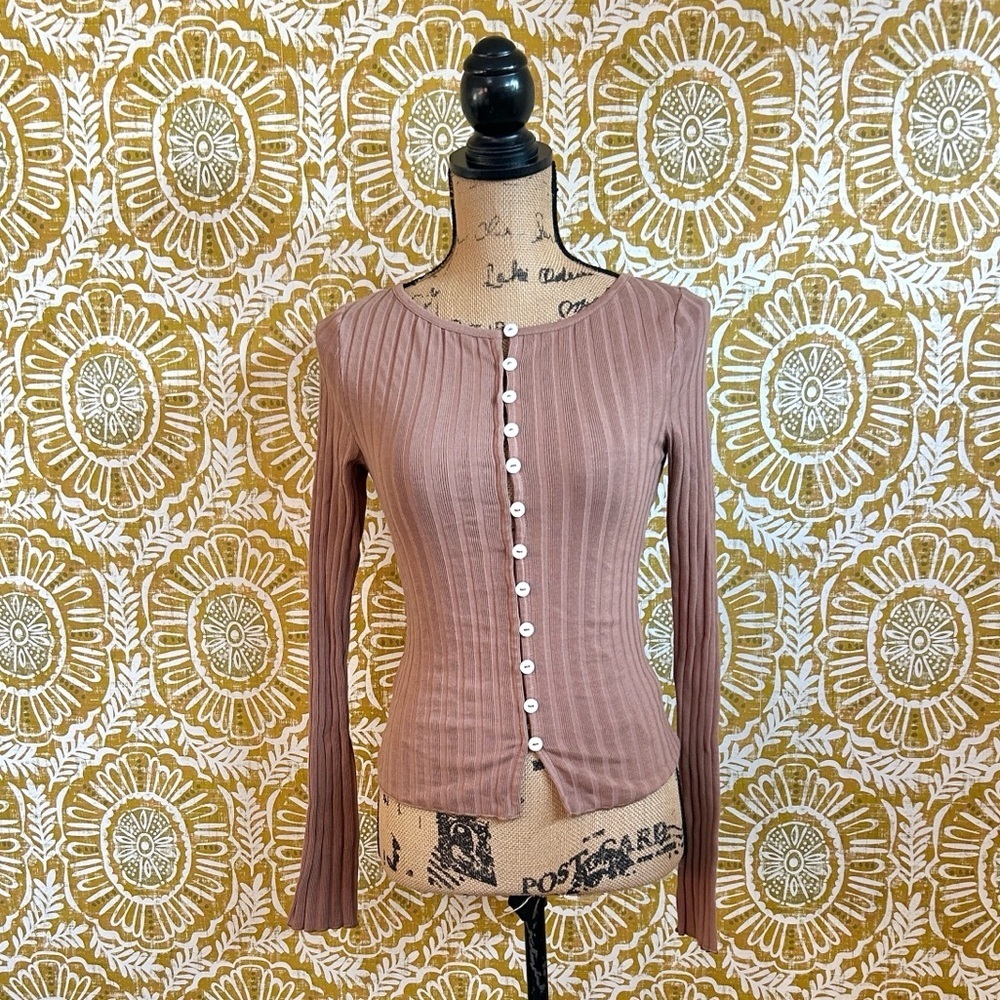 NWOT Free People Tilly Ribbed Knit Long Sleeve Button Down Cardigan Otter Sz S - Picture 5 of 10